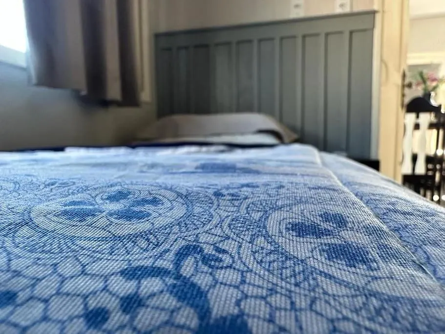アパート Linda E Ampla Casa Inteira Proxima Ao Centro De Criciumaアパートメント